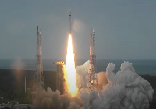 India`s `Bahubali` rocket LVM3 lifts off with Chandrayaan-3