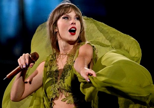 Taylor Swift`s re-recorded album `Speak Now (Taylor`s Version)` makes record sales