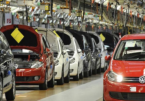 Indian auto sector sees 92% decline in deal activity amid EV boom