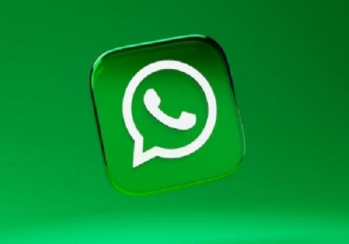 WhatsApp rolling out admin review feature for group chats on Android beta