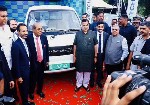 Ashok Leyland unveils E-LCV