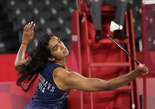 Asian Games: Sindhu, Prannoy advance to Round of 16; easy win for women's doubles pairs too