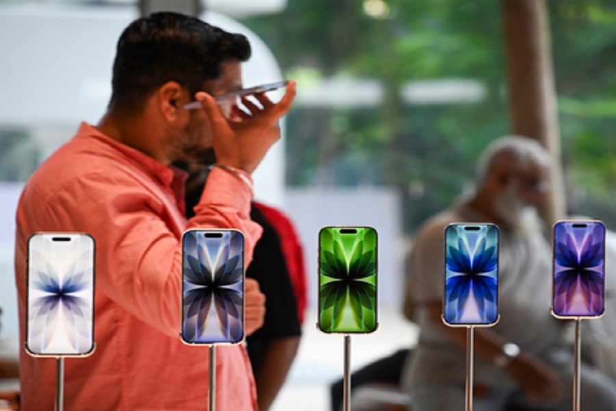 Apple iPhone 17 Air and 17 models see strong sales in India as consumer demand surges