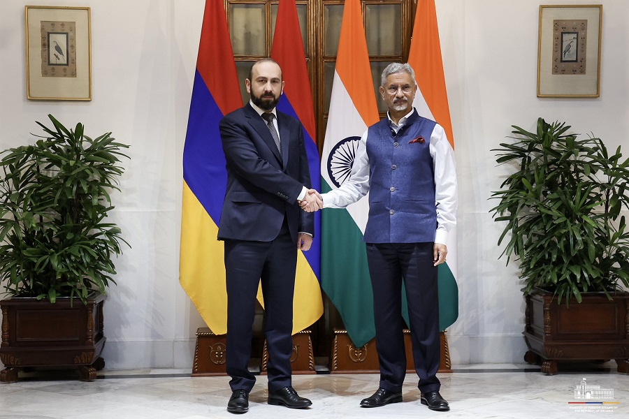 Armenian Foreign Minister thanks EAM Jaishankar for warm welcome