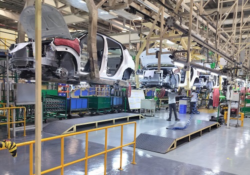 Automobile Sector Update : Festive timing mismatch to dent retails (ex 2W) - Yes Securities