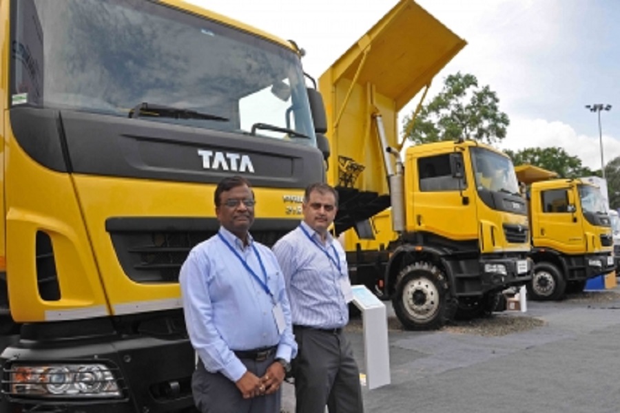 Indias commercial vehicle sales projected to see 2-5 pc growth in FY26