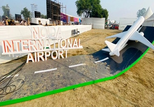 Akasa Air signs MoU with Noida International Airport for strategic collaboration