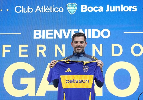 Boca Juniors unveil Fernando Gago as manager