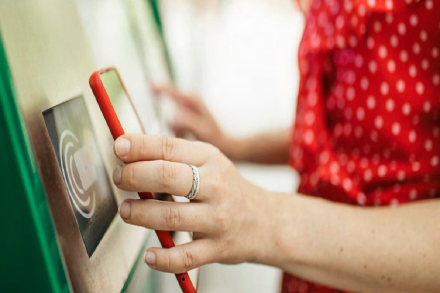 Global payments revenue to reach $2.4 trillion by 2029