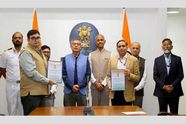 Government inks Rs 661 crore deal to buy BrahMos Fire Control System, Launchers for Indian Navy