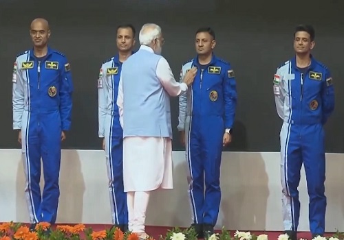 Narendra Modi first PM to visit ISRO`s VSSC in 4 decades, meets Gaganyaan astronauts