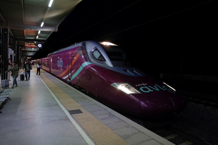 India's Jupiter, Poland's PFR ready offers for Spanish train maker Talgo, El Confidencial reports