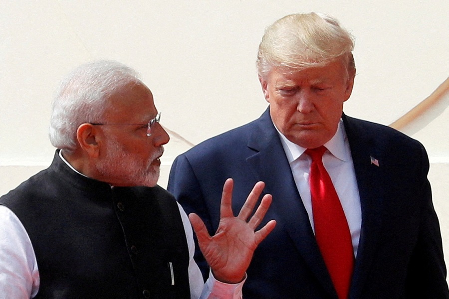 India`s Narendra Modi brings a tariff 'gift' to Trump talks