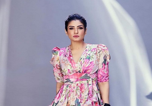 Raveena gets ready for 'hot summer days', drops pics in floral dress