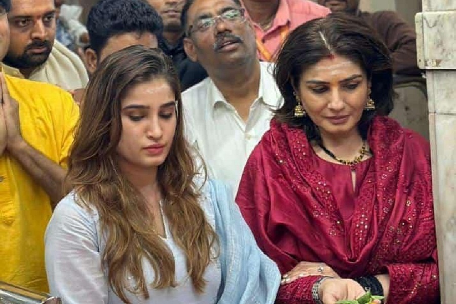 Raveena Tandon visits Nageshwar Mahadev Temple, Rukmini Temple in Dwarka