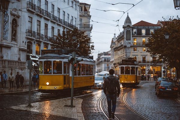 Solo Travel Diaries: A Day in a European Old Town