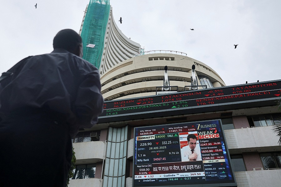 Indian equity benchmarks to open flat as foreign outflows keep sentiments cautious