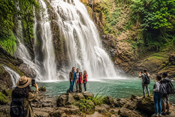 Scenic Waterfall Photography Spots Around the World