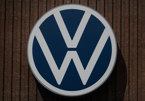 Workers at VW`s Tennessee plant to unionise after key vote