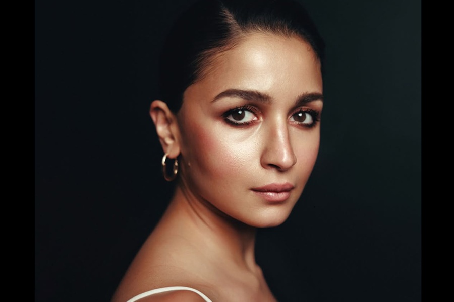 Alia Bhatt on Difficult Daughters: It`s extra special to have my mom direct it