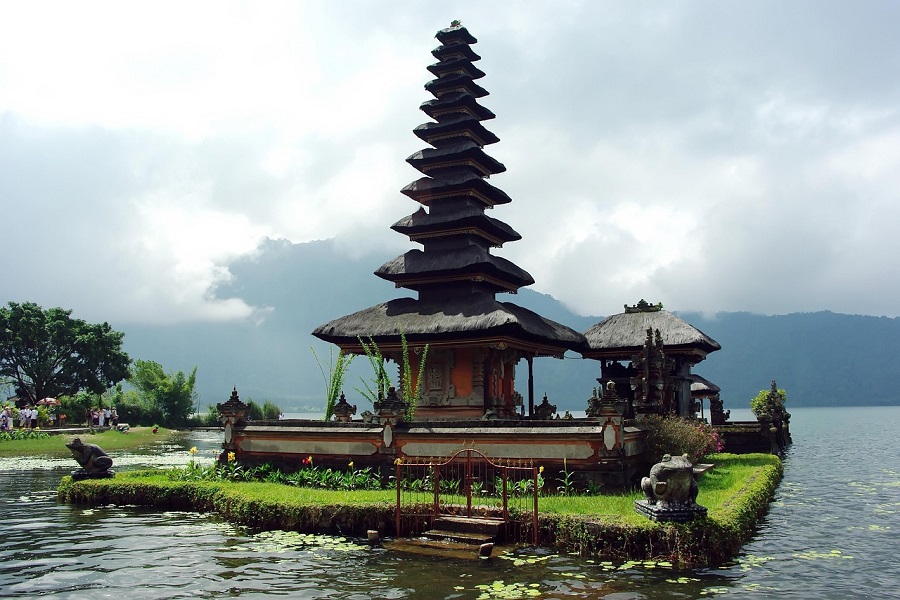Bali International Tourism : Paradise of Culture, Nature & Wellness