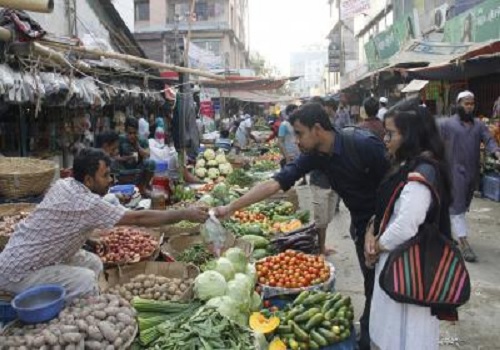 Bangladesh`s inflation surges to 9.92% in August amid soaring food costs