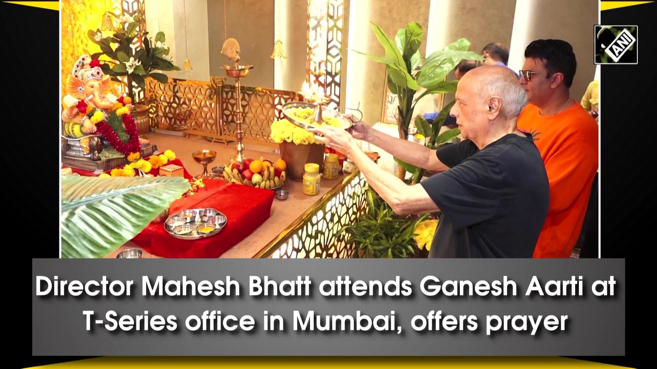 Director Mahesh Bhatt attends Ganesh Aarti at T-Series office in Mumbai, offers prayer