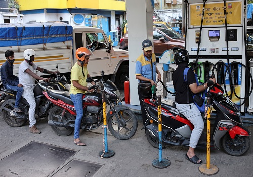 India`s fuel demand hits new financial year record, up about 5%