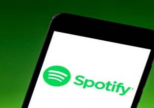 Spotify testing prompt-based AI playlists feature