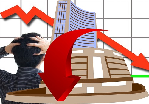 Sensex falls more than 800 points, L&T drags Nifty