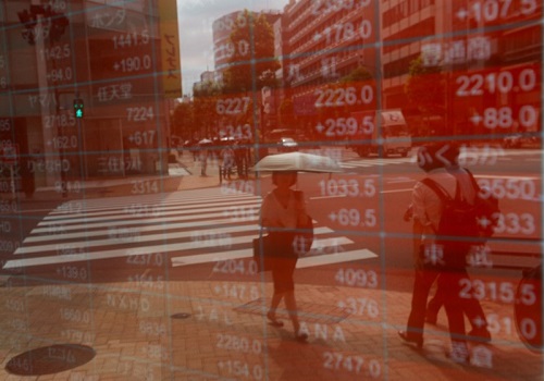 Asian shares set to end brutal week on a high, yen under pressure